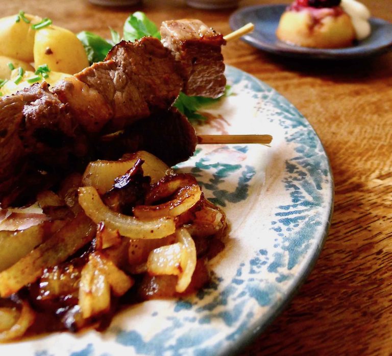 Brochettes of Highland Beef with Caramelized Onions & Benromach