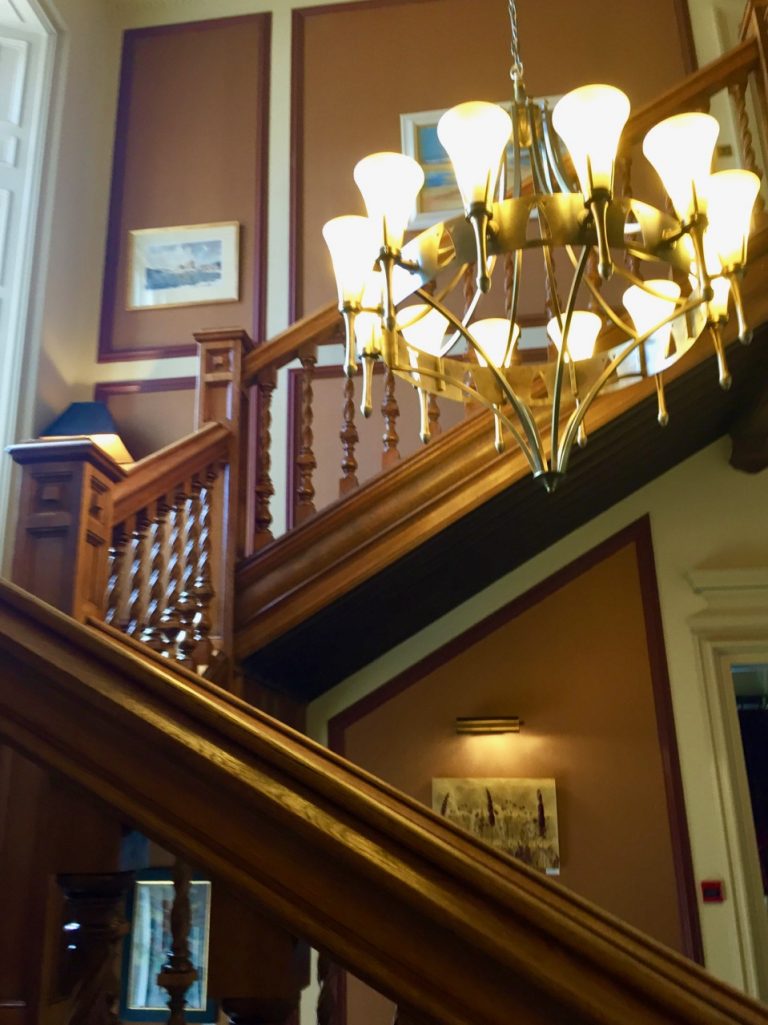 cringletie10 768x1025