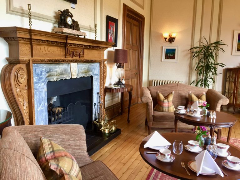 cringletie12 768x576