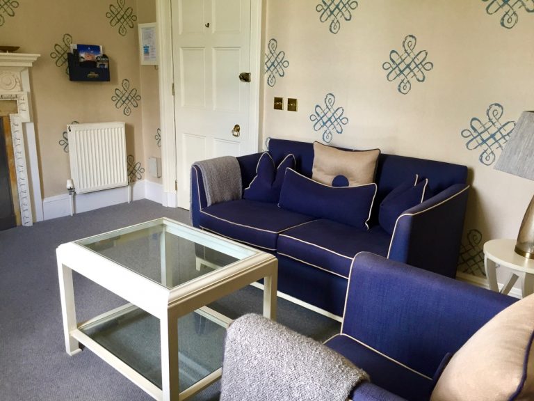 cringletie15 768x576