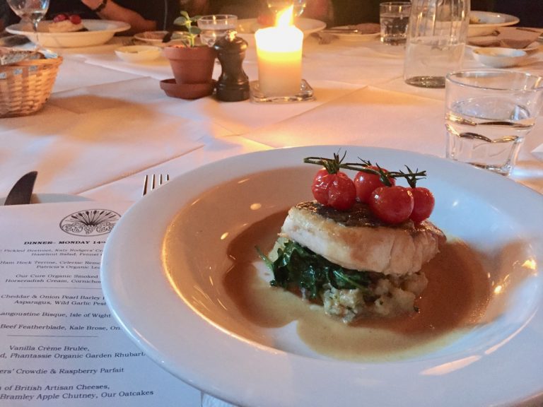 cafe st honore dames 18 fish 768x576