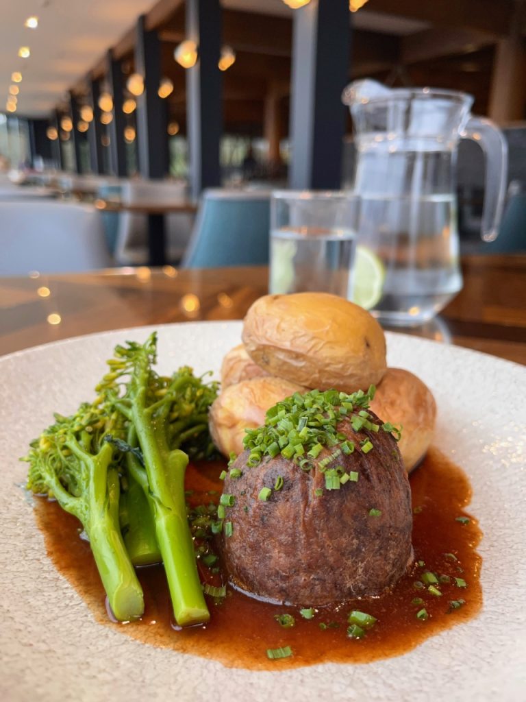 LodgeLochLom jan23 8 768x1024