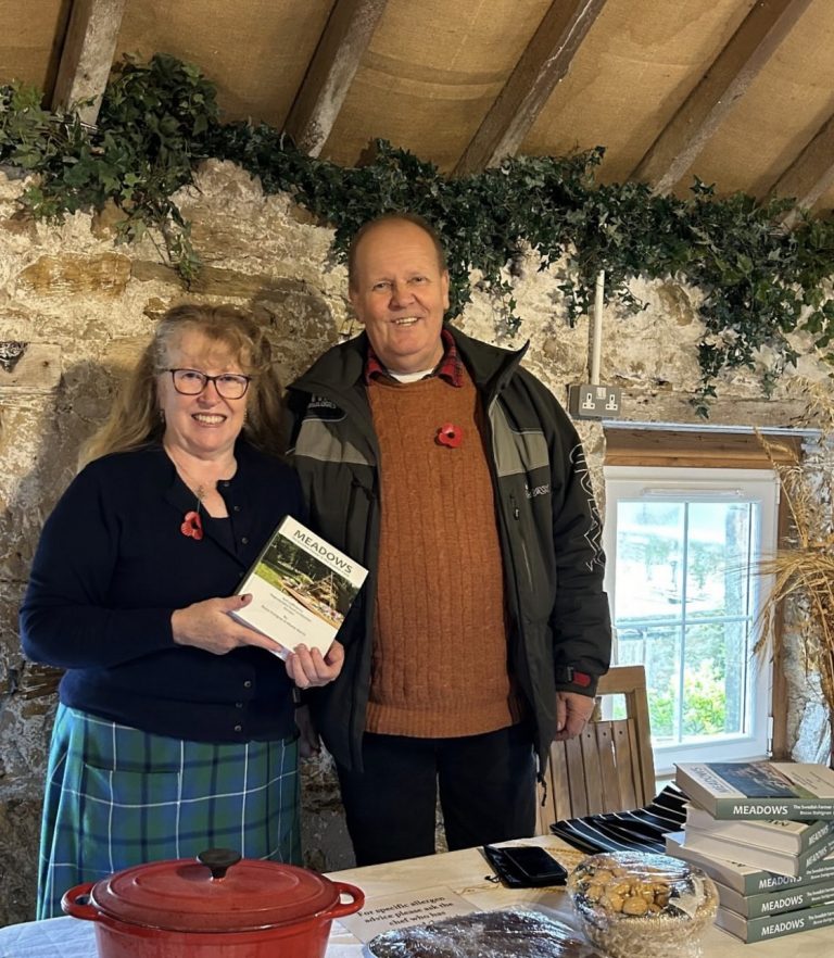 WB@ardrossbks 768x882