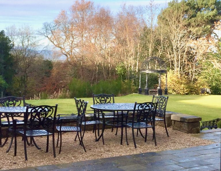 gleddochnov19b 768x595