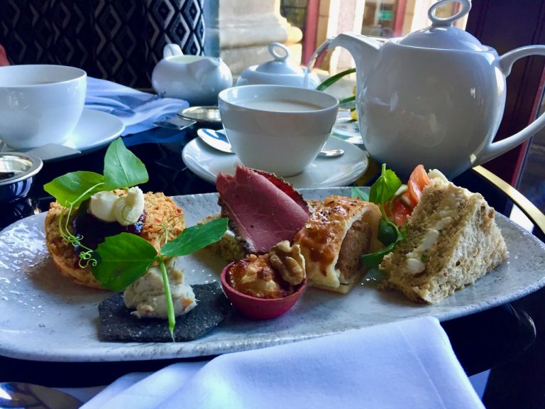 gleddochnov19c 768x576