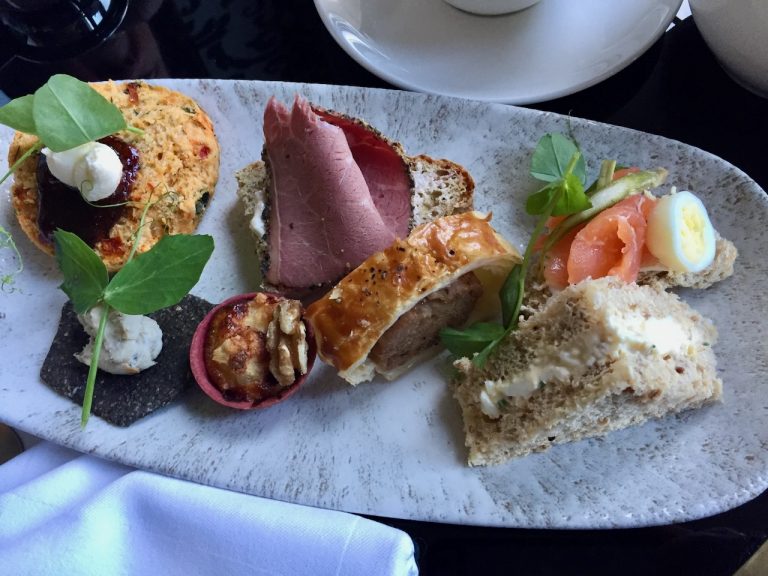 gleddochnov19d 768x576