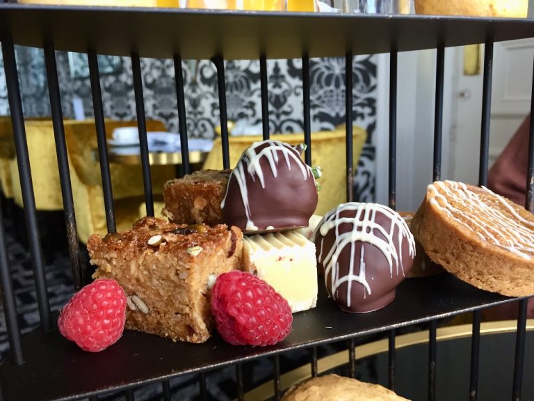 gleddochnov19e 768x576