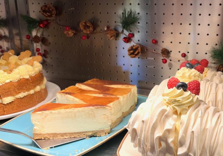 storehouse desserts2 768x538