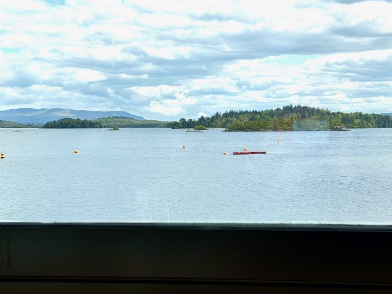 lodge on loch lomond view2 26 768x576